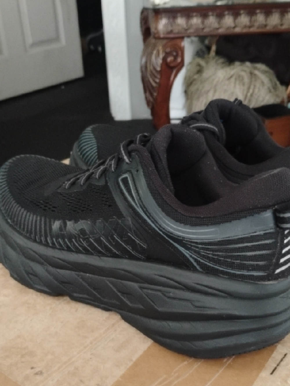 HOKA One One Bondi 7